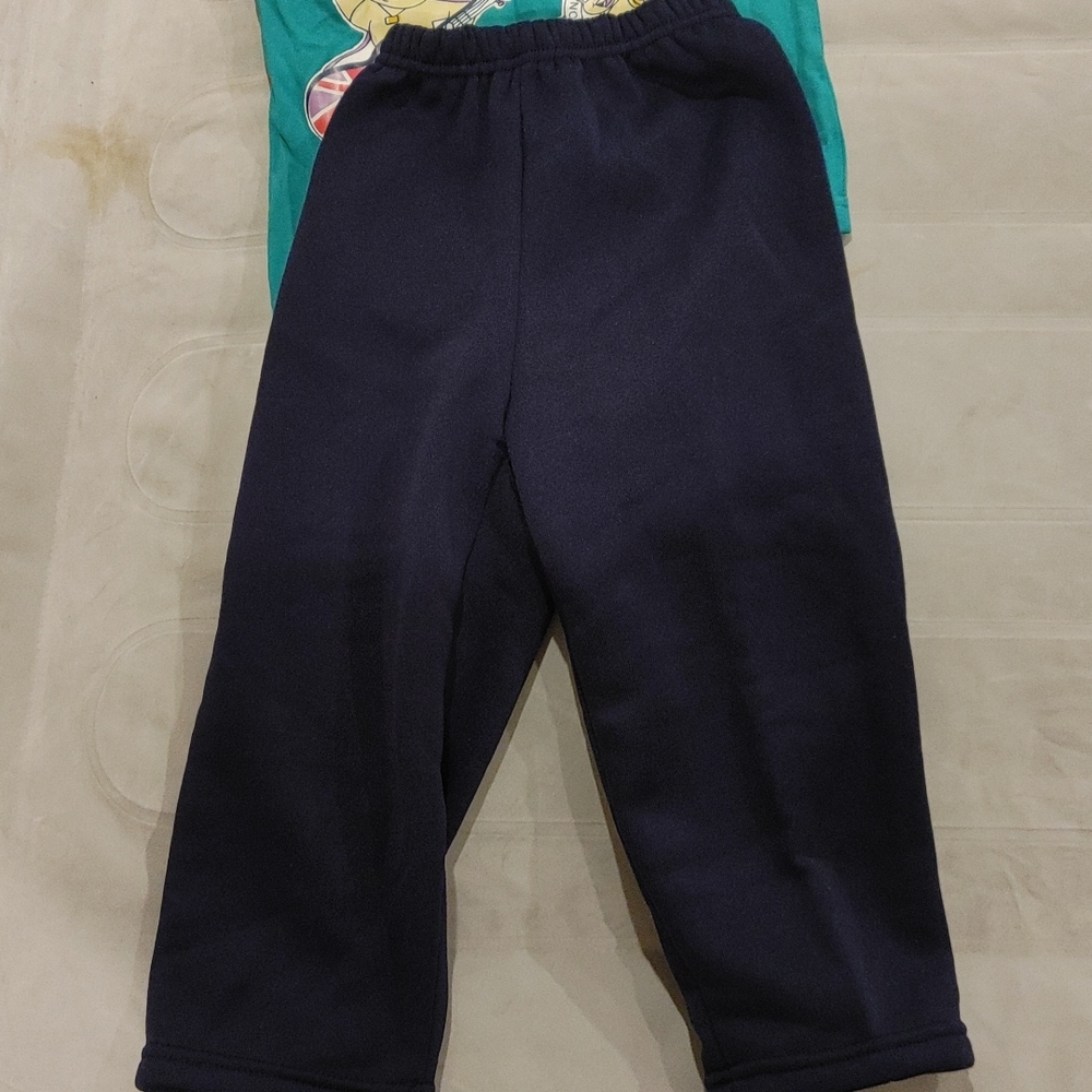 Matching set - Picture 3 of 3